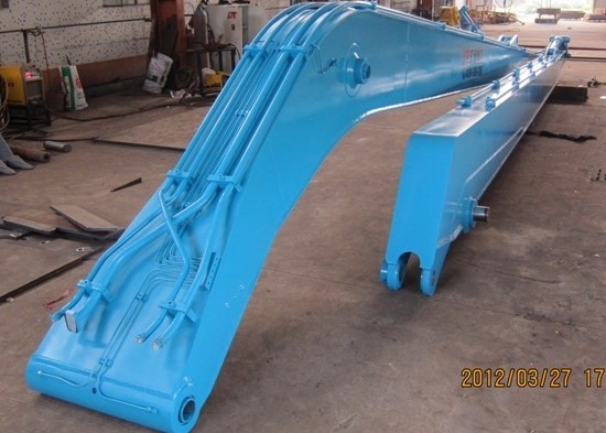 Excavator Long Reach Boom 10 Meter dengan 1.5 Ton Counterweight Extension Arm Cocok untuk 6-8Ton Excavator