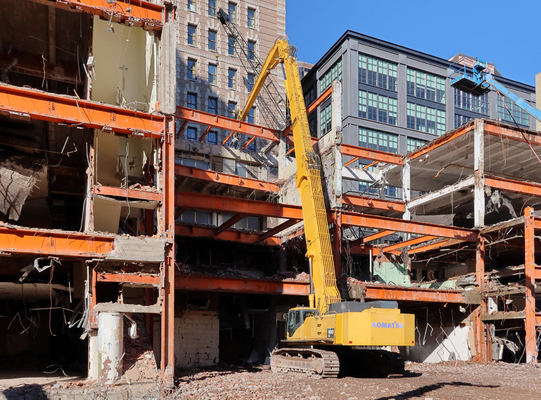 22 Meter High Reach Demolition Boom Untuk Bangunan Tinggi Excavator Q355B PC400