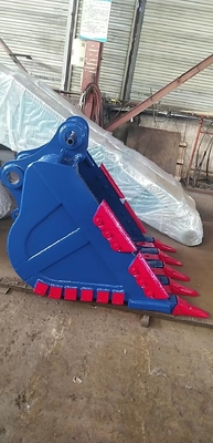 NM400 Material Excavator Rock Bucket Kapasitas Besar 1,6cbm