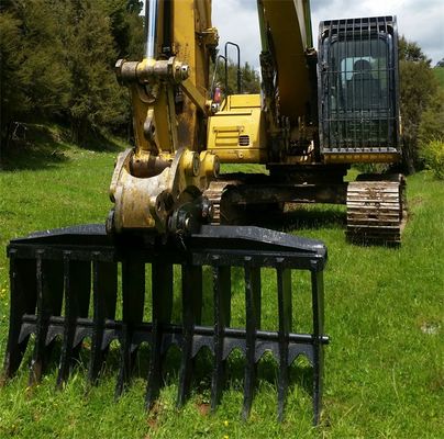 Attachment Rake Excavator Huitong untuk Pembersihan Lahan, Mini Digger 3 Ton, Root Grapple
