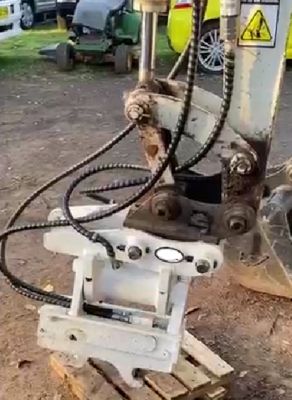 Huitong Excavator Quick Tilt Hitch HT 1-2.8 Ton 95kg Kompatibel dengan CAT/Komatsu Manual Lock