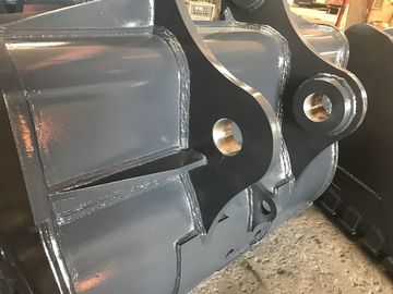 Kuning Hardox450 Excavator Rock Bucket Dengan Kekuatan Gigi Dan 700-1000kg Berat