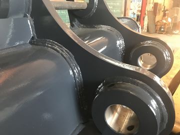 Hardox400 Excavator Mining Bucket Baru Q355/NM400 Berat yang disesuaikan