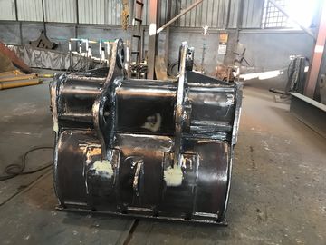 Kekuatan Kuning / Hitam Excavator Digging Bucket Q355/NM400/Hardox450 Baru Gigi Tugas Berat