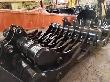 Rake Sikat Penggalian Baja yang Dapat Dikustomisasi Dengan Bentuk Standar Tins tajam 200-4000kg Kapasitas
