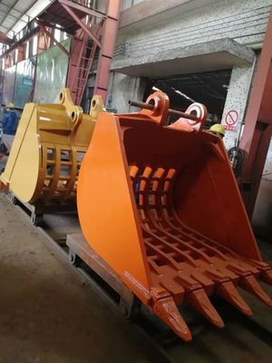 Excavator Garbing Sieving Bucket Heavy Duty Hardox450 Kuning / Hitam 0,2-2,8 Meter Kubik