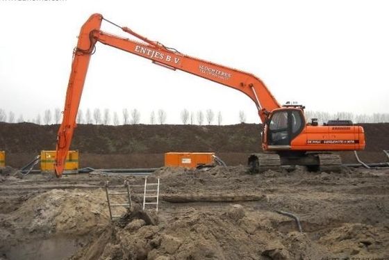 Boom Jangka Panjang Excavator Panjang 18 Meter Dan Lengan Tongkat Untuk PC220-6 Dibuat Oleh HUITONG