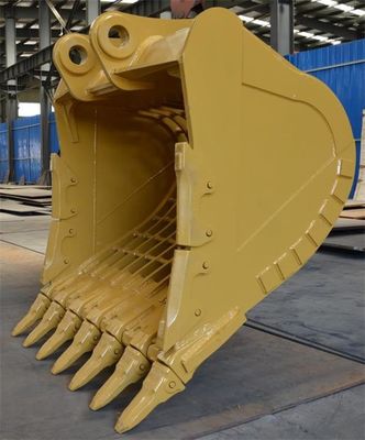 Q355B Customized PC200 Excavator Bucket 0.9M3 Skeleton Bucket Untuk Pembersihan Parit