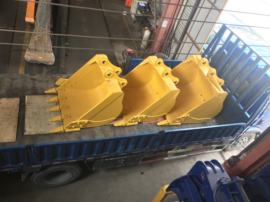 Kekuatan Hitam / Kuning Semua Tujuan Excavator Bucket 0.25-1.4cbm Kapasitas