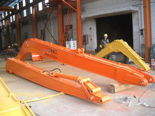 Kuning Q355B Long Reach Excavator Boom untuk Operasi Pertambangan Demolition Sertifikasi ISO 9001