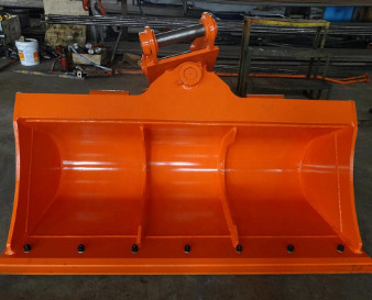 15Ton CAT315 Excavator Disesuaikan 0.3M3 Excavator Bucket Cocok untuk Tranch Cleaning dan Tilt