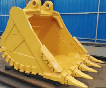 Excavator Bucket CAT312 12T Excavator HD Bucket Disesuaikan 0.5CBM Bucket